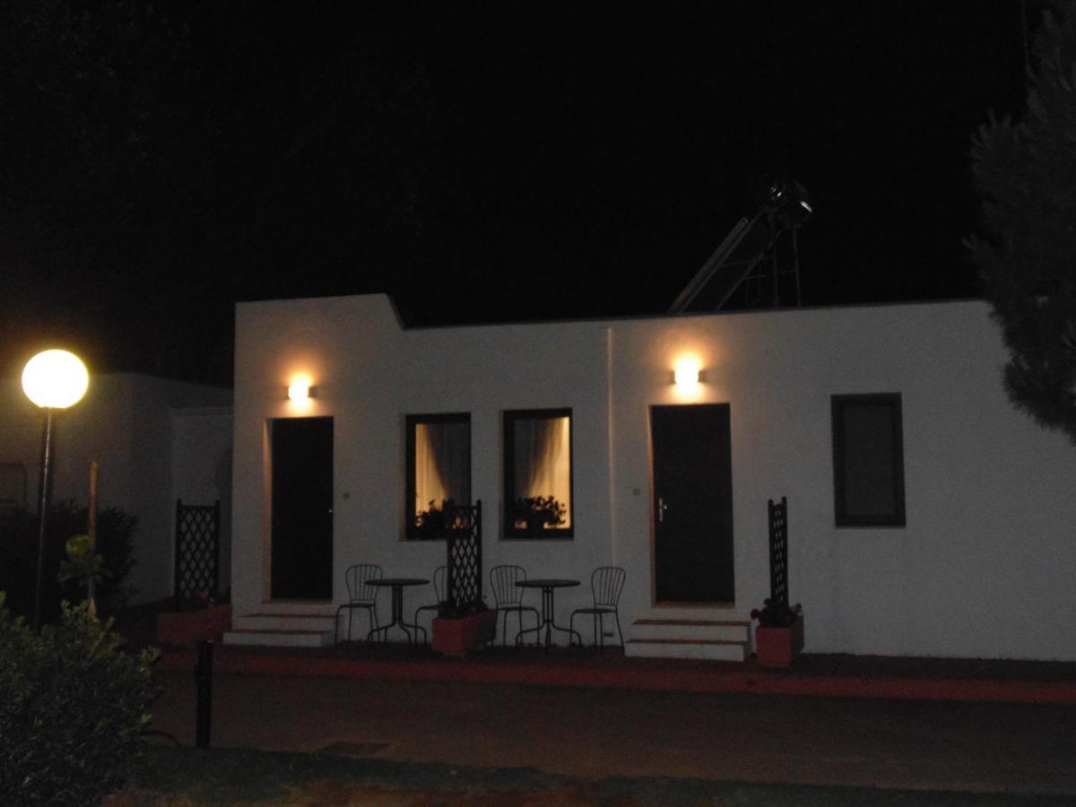 Ouzouni Resort Boutique Bungalows Nea Moudania Buitenkant foto